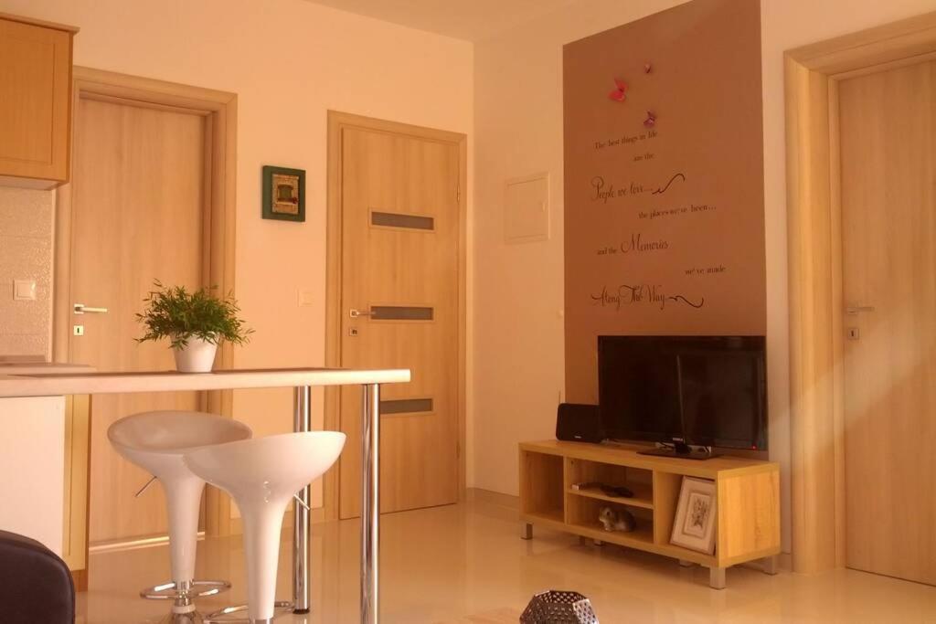 Apartment Dandelion Brela Exterior foto