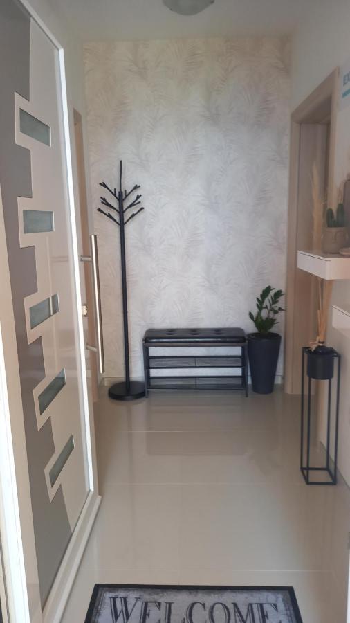 Apartment Dandelion Brela Exterior foto